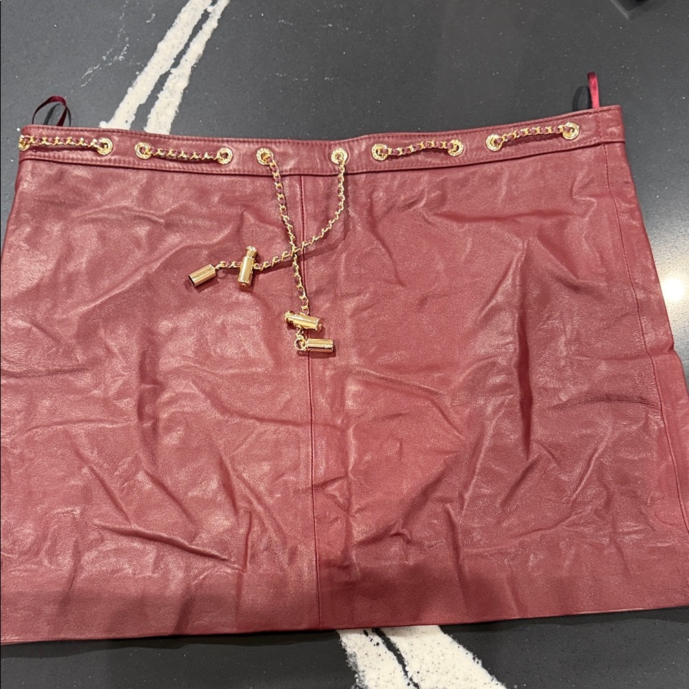 Gold-Chain Detail Wine Red Leather Mini Skirt